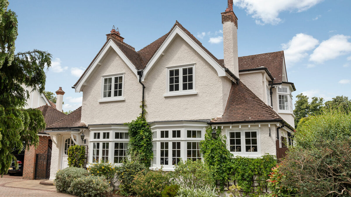 Beautiful-essex-home-renovated-with-new-timber-windows