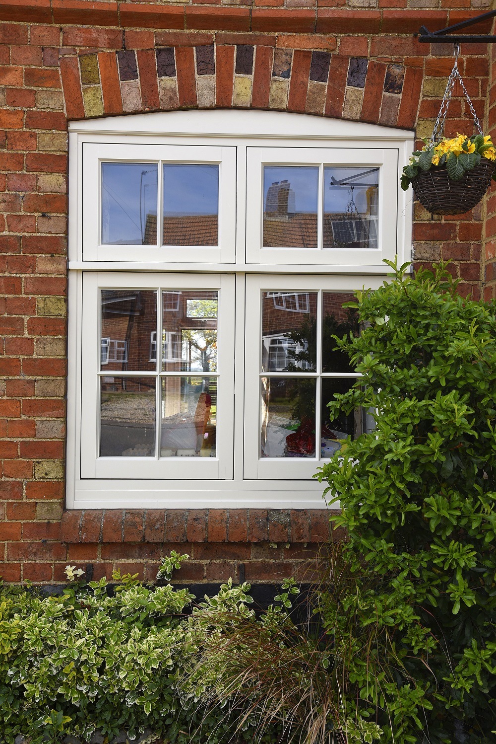 Flush-Casement-Window-with-18mm-Astragal-Glazing-Bars